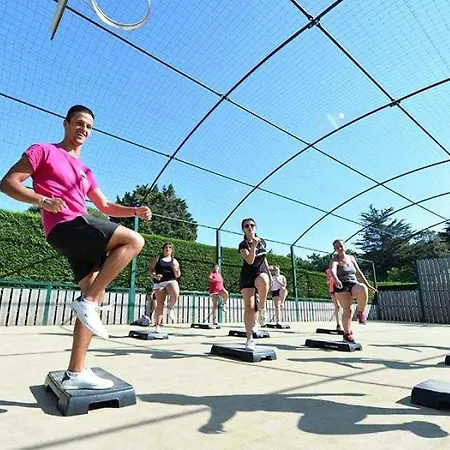 4 Etoiles - Parc Aquatique - Eeibci