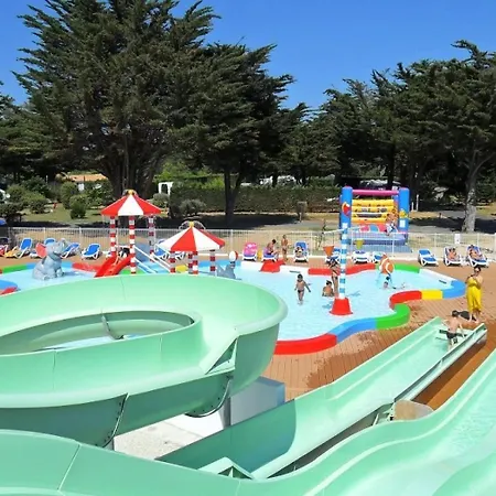 Kemp Zecamping 4 Etoiles 900m Piscine Club Enfant Animations Dog Friendly 4*